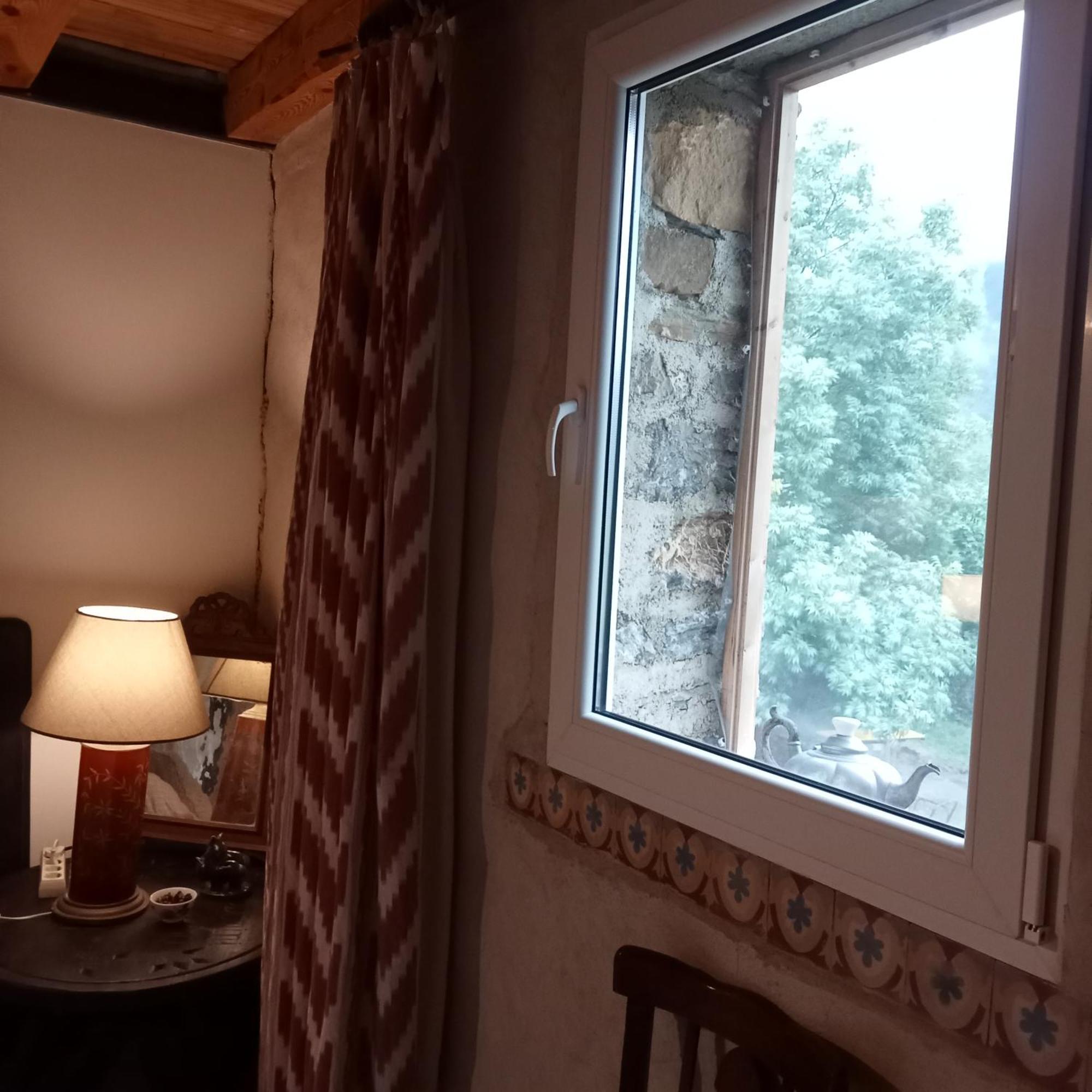 Suite En Cuadra Pajar, Casa Rural Hoz de Jaca Eksteriør bilde